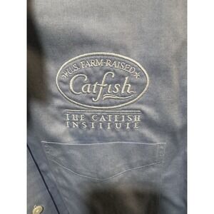 Catfish Institute Embroidered L.L. Bean Button Down Blue Shirt Men's Large U.S.